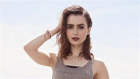 lily collins en bikini|Lily Collins Proudly Poses in Bikini, Opens Up About Prior Eating ...